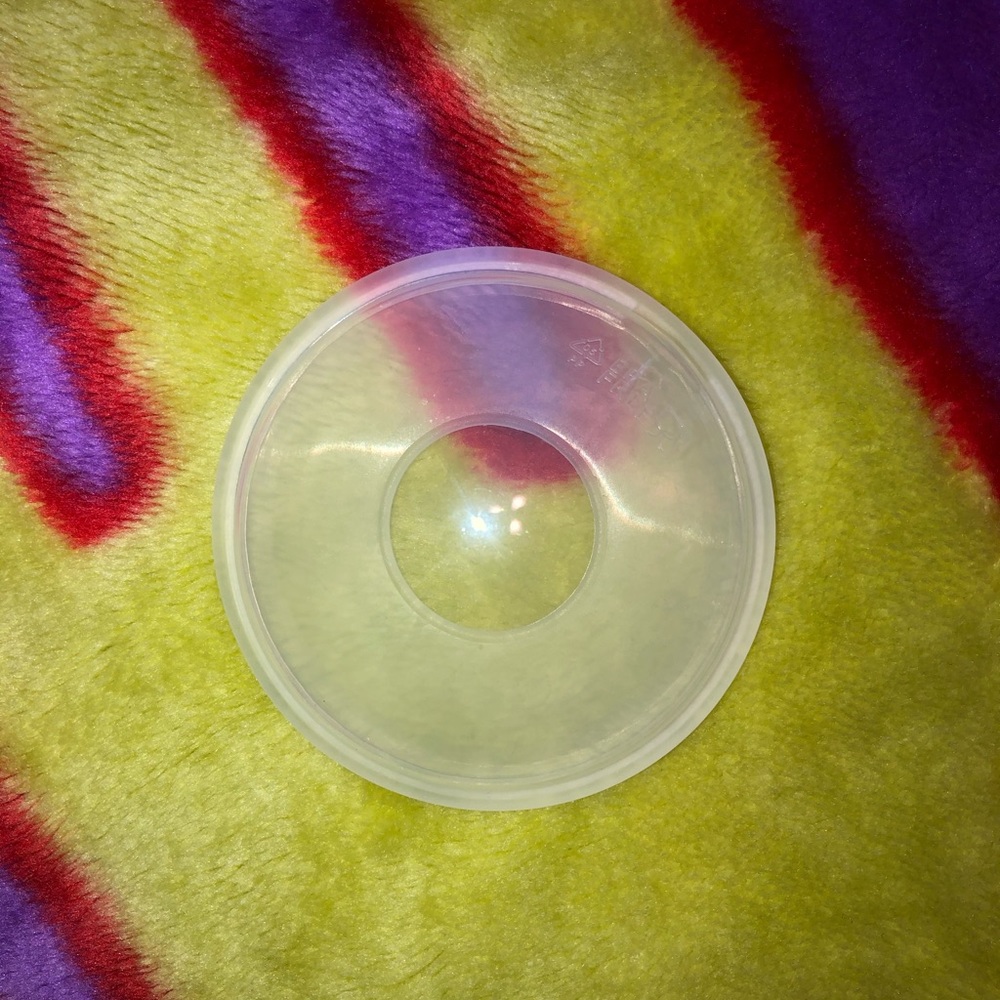Breast Milk Shells - Picture 7 of 8